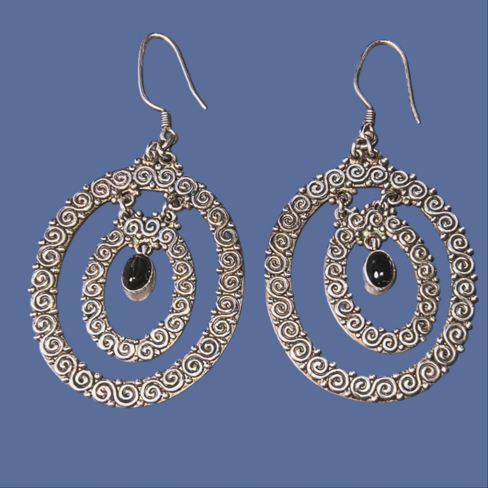 Vintage Sajen Black Onyx And Sterling Silver Textured Oval Dangle Earrings